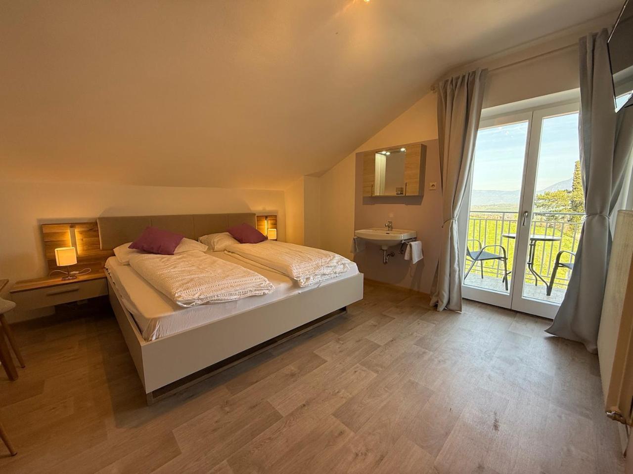 Strengen Guesthouse Caldaro Exterior photo